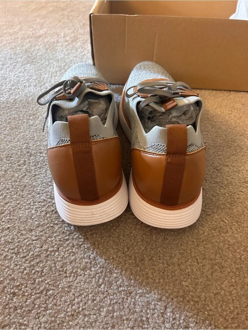 Men's Knit Lace-Up Sneakers in Gray and Tan